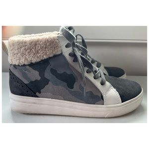 Blondo Waterproof Faux Fur Sneaker Boot